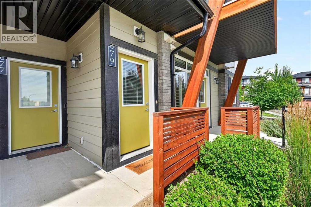 79, 230 Seton Passage SE