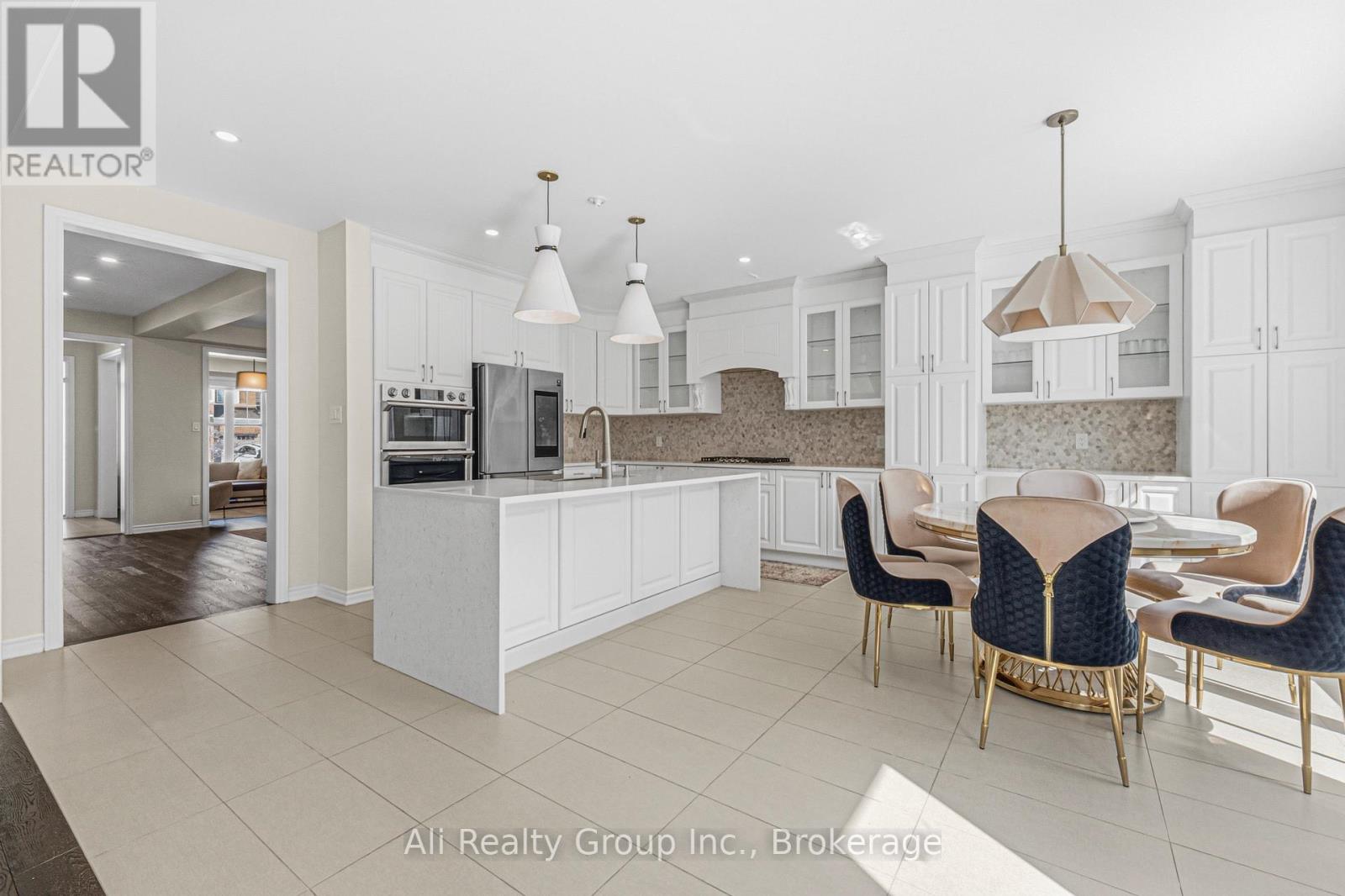 38 MUDMINNOW CRESCENT