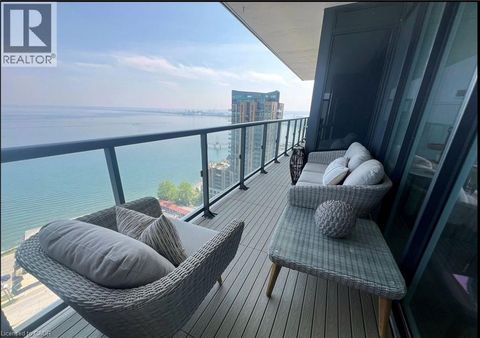 370 MARTHA Street Unit# 2204 Burlington ON L7R0G9