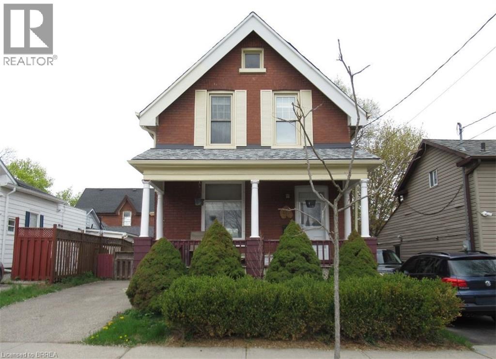 196 WELLINGTON Street