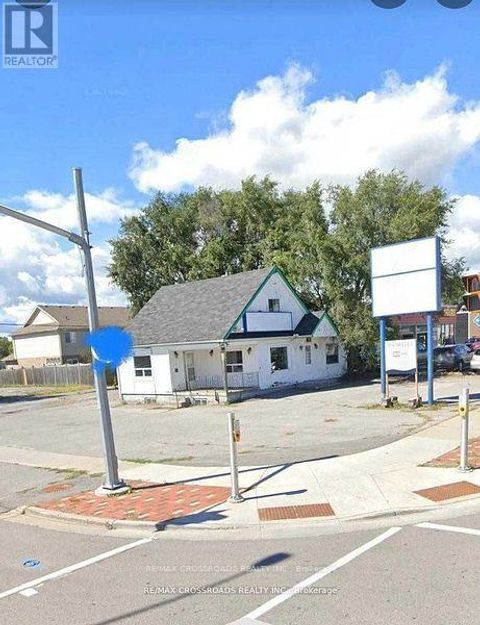 252 NORTH FRONT STREET N Belleville ON K8P3C4