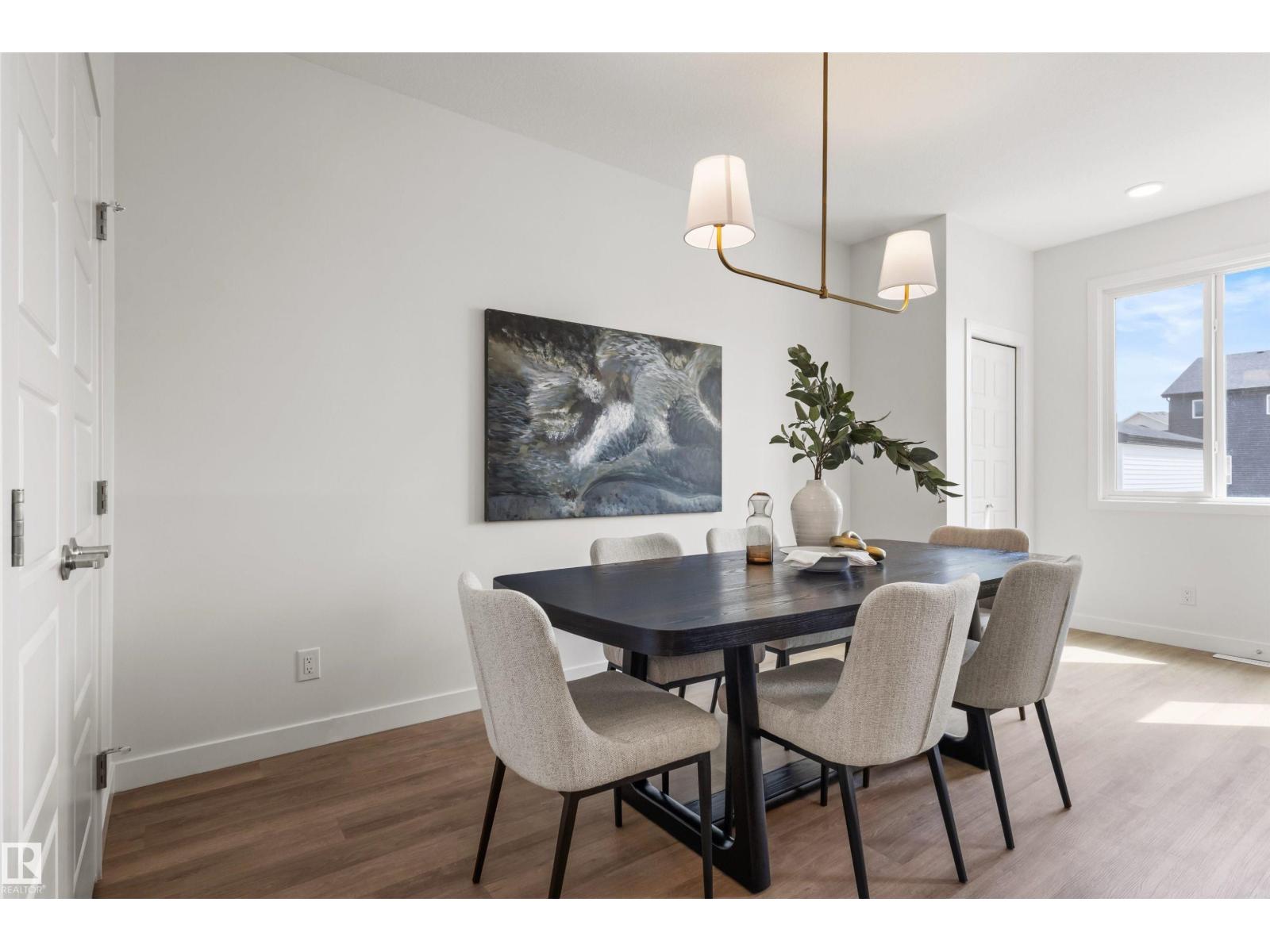 5749 HAWTHORN CM SW