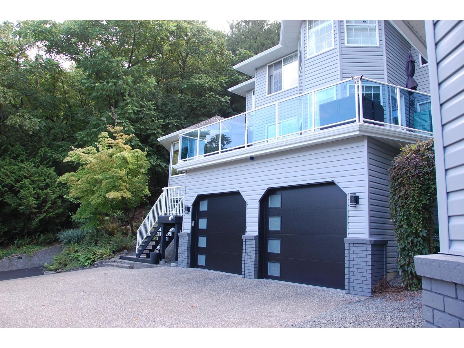 42602 MAJUBA HILL ROAD|Majuba Hill