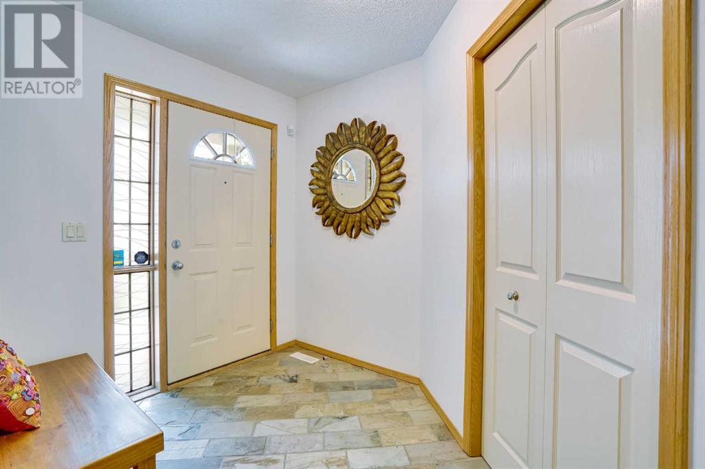 31 Cougarstone Park SW