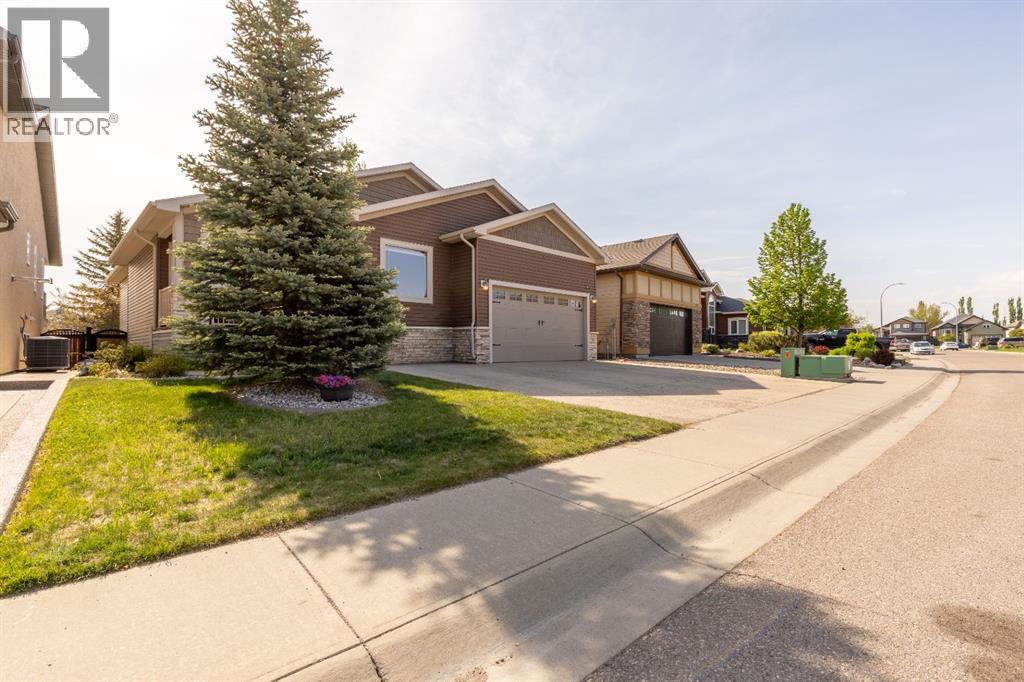 525 Edinburgh Road W