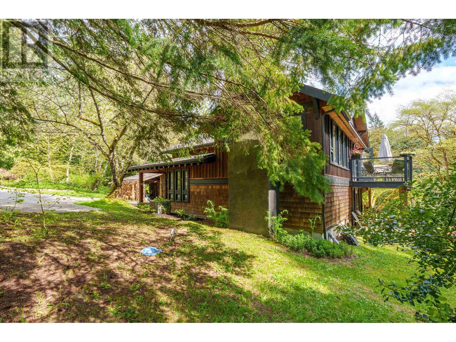 1531 LOCKYER ROAD