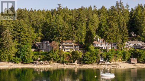 9600 Ardmore Dr North Saanich BC V8L5H5