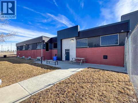 5430 30 Street SE Calgary AB T2C1G2