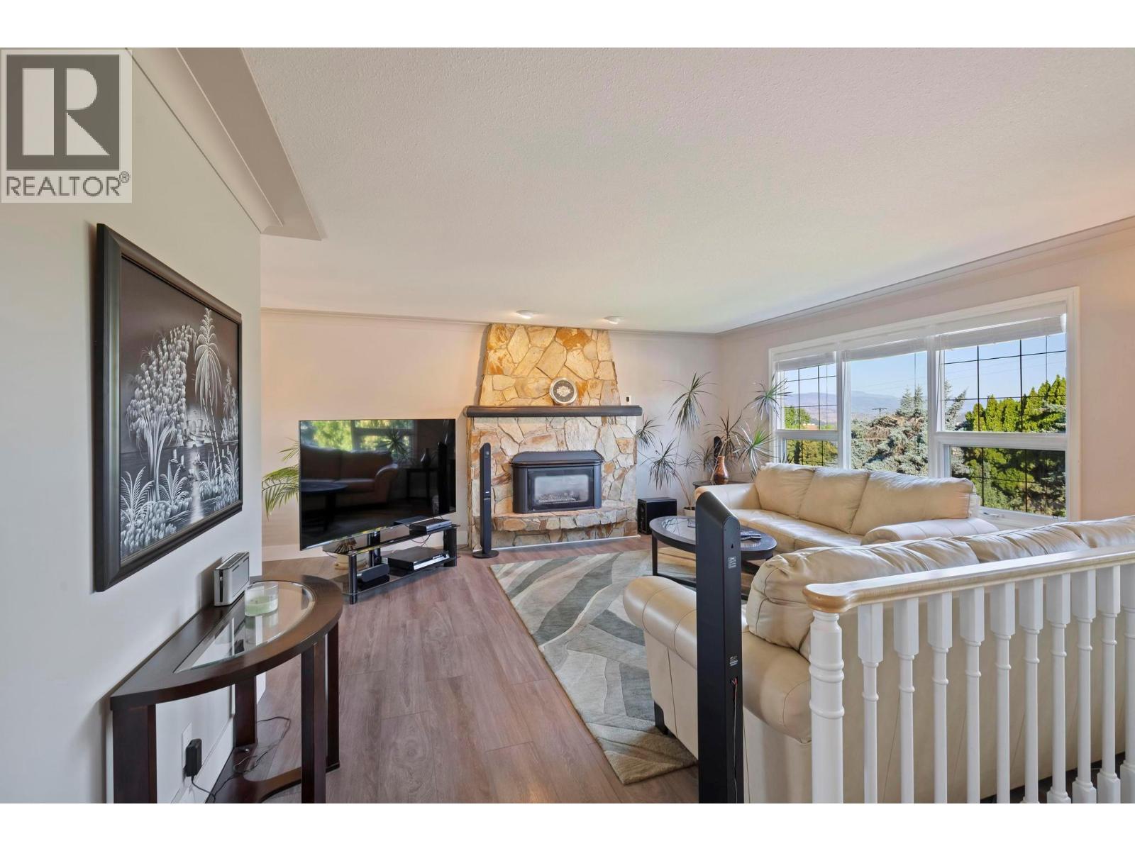 1685 Jonathan Road