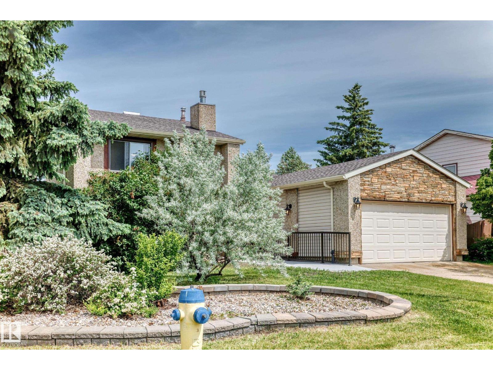 18636 71 AV NW