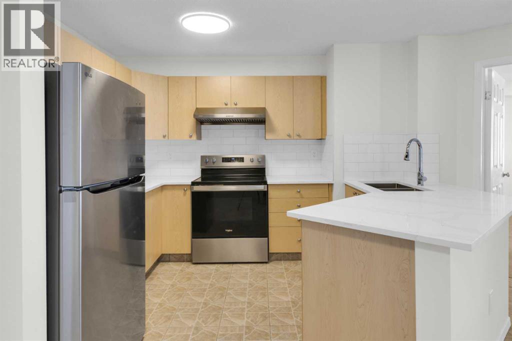 104, 16 Country Village Bay NE