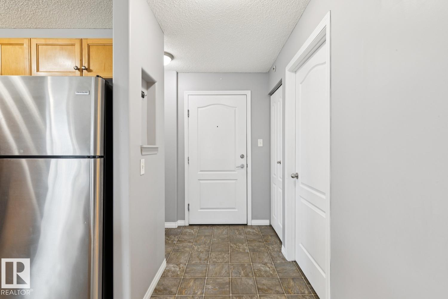 #425 5350 199 ST NW NW