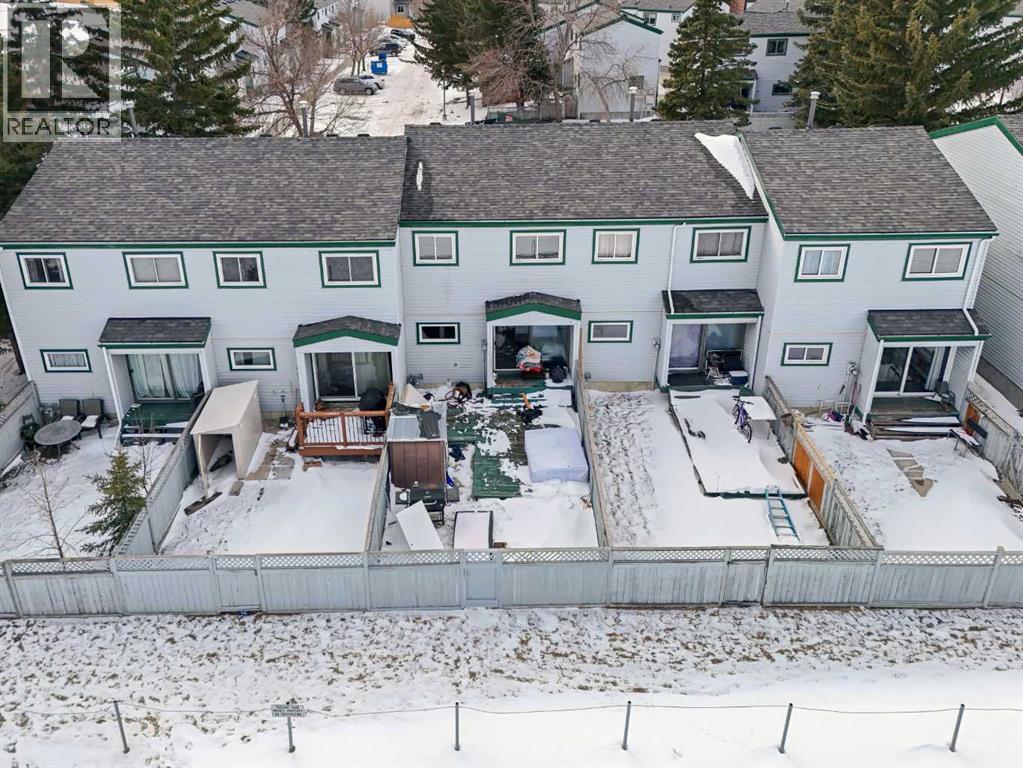 16, 131 Templehill Drive NE