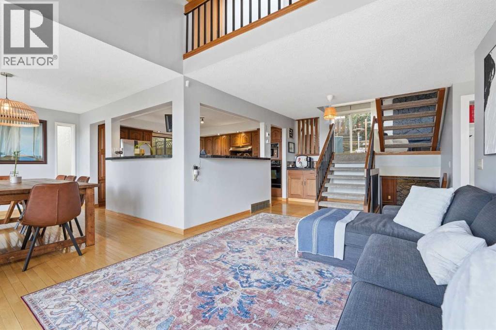 39 Coach Manor Terrace SW