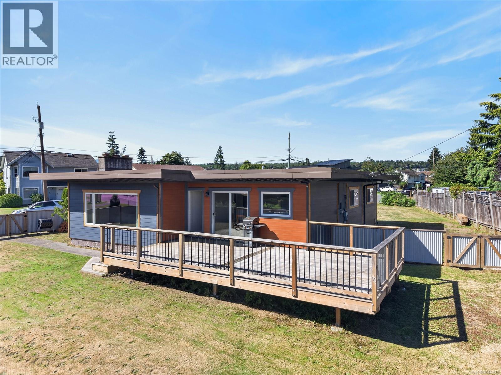 3584 Island Hwy