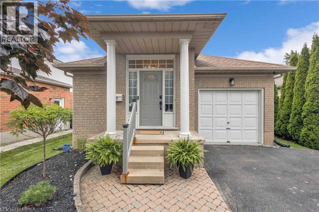 27 CANDLEWOOD Drive