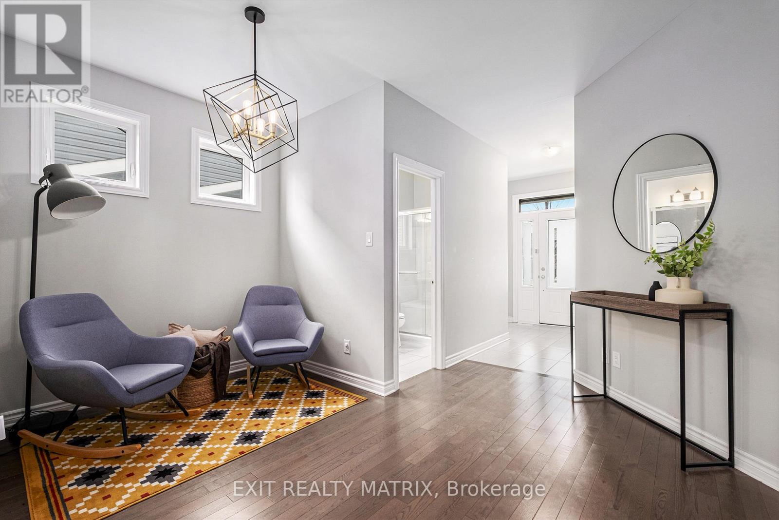 529 STRASBOURG STREET W