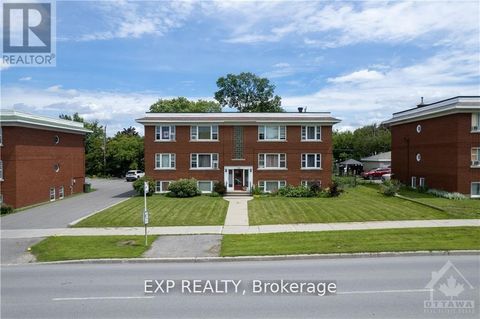 879 KIRKWOOD AVENUE Ottawa ON K1Z5Y3