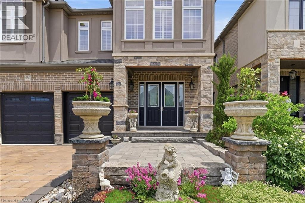 550 BRITTANIA Crescent
