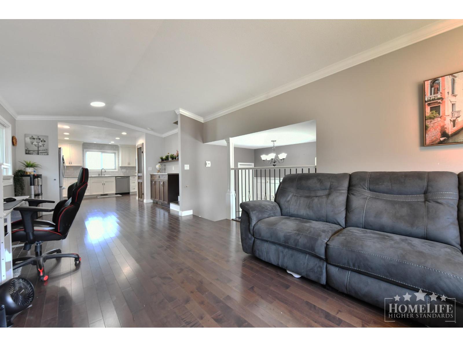 House 45765 THOMAS ROAD|Vedder Crossing