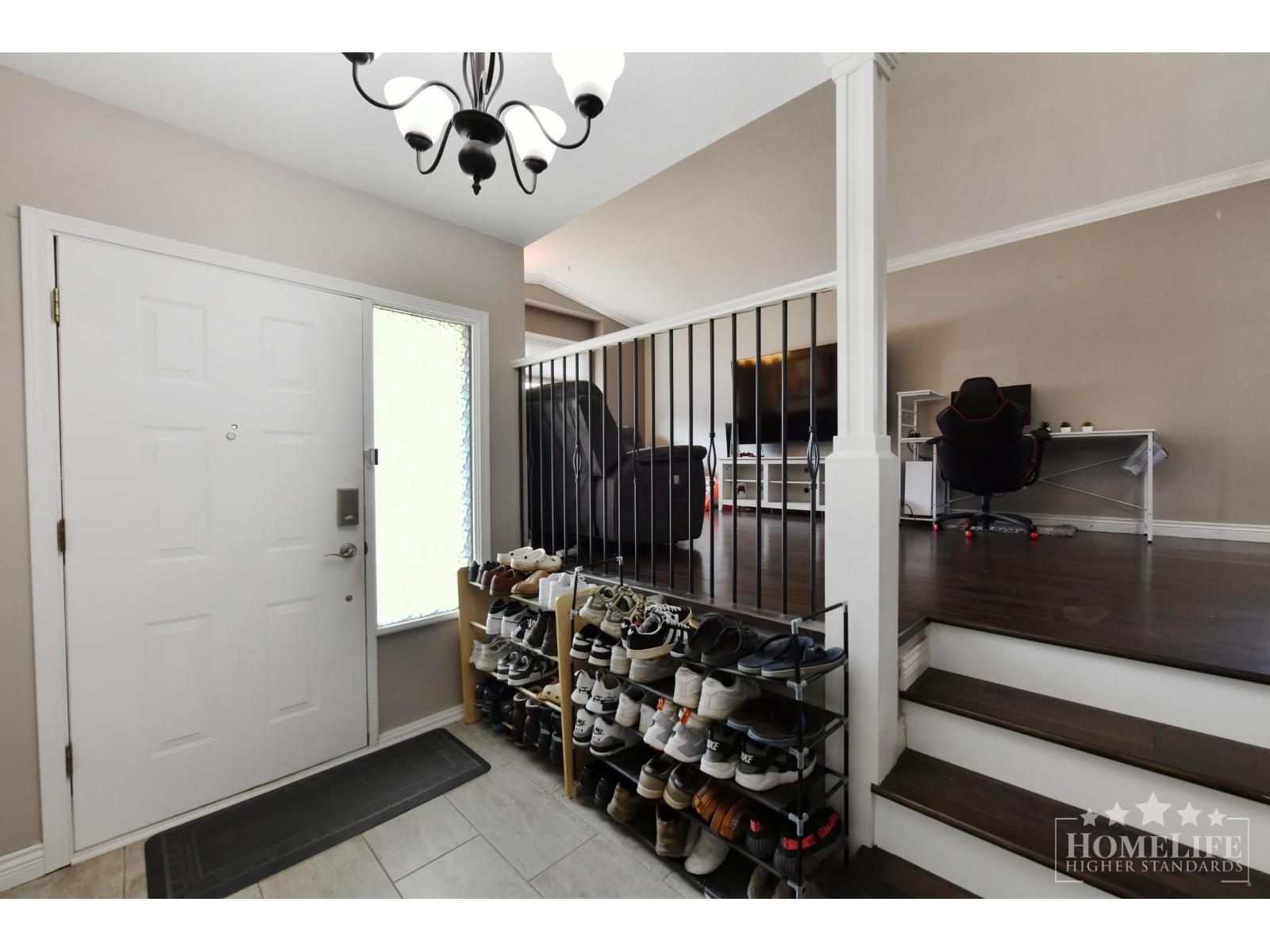 House 45765 THOMAS ROAD|Vedder Crossing