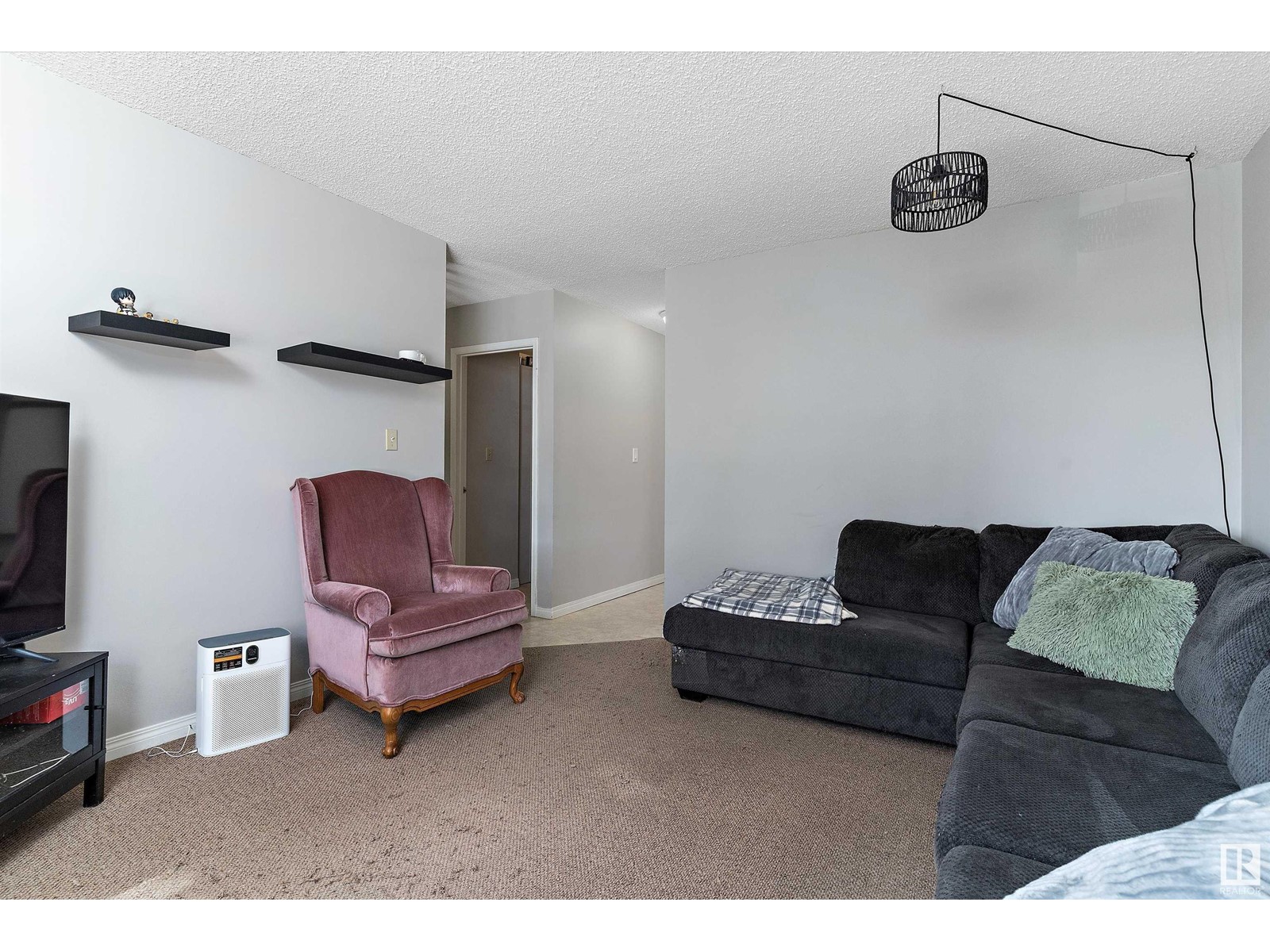 12004 & 12006 128 AV NW