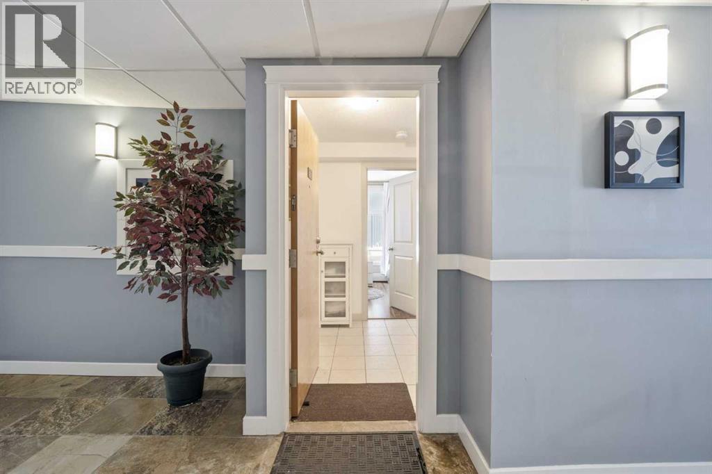 101, 1309 14 Avenue SW