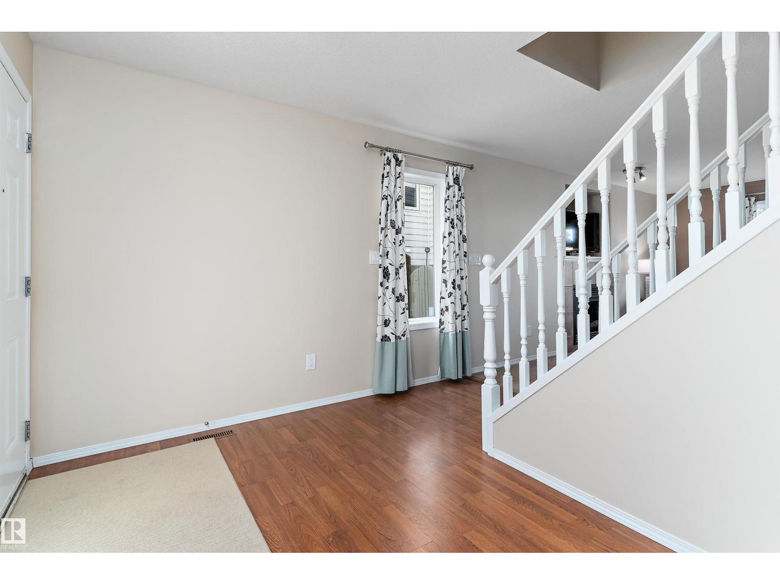 1510 37A AV NW