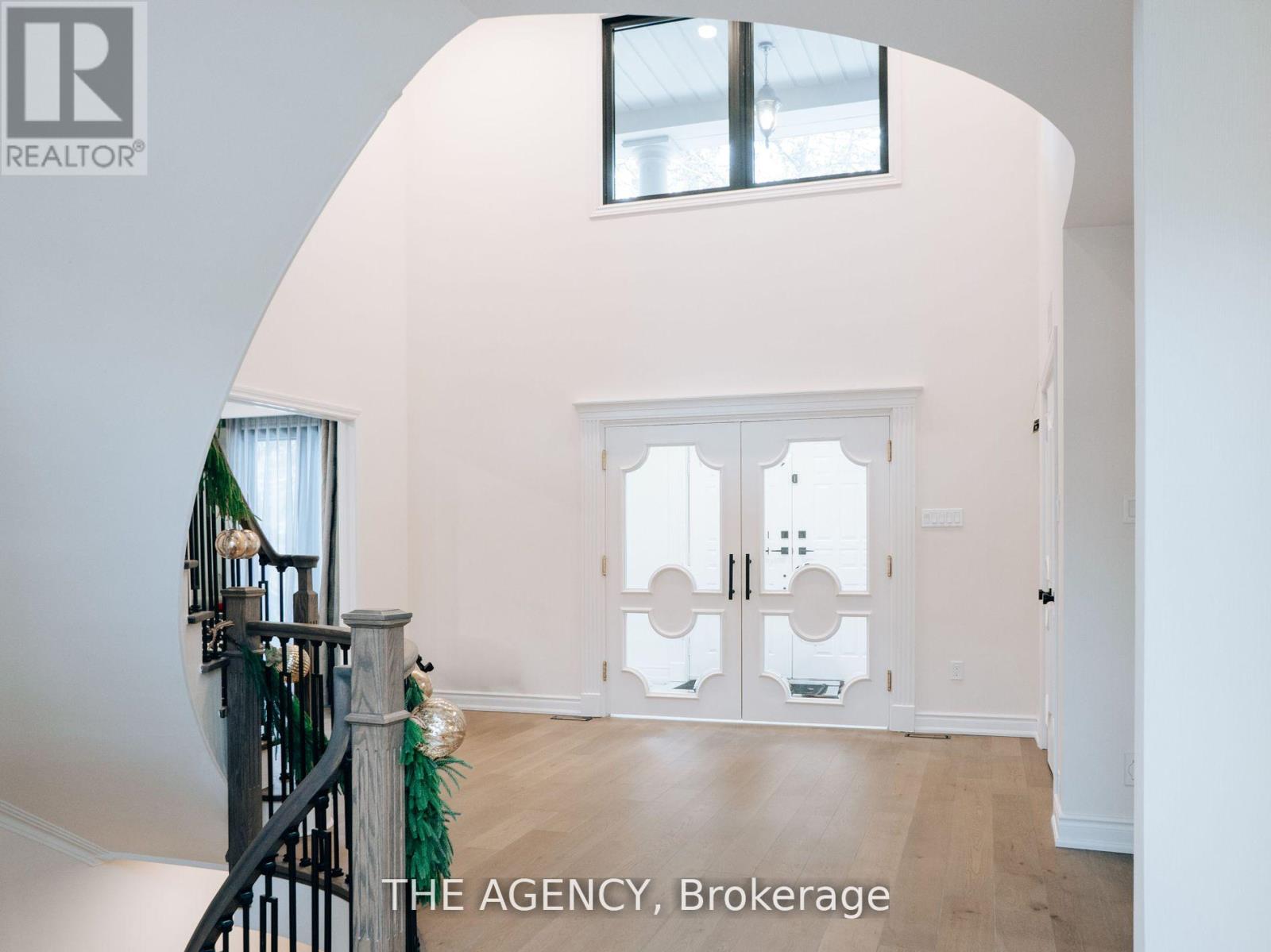 7 SHADY OAKS CRESCENT