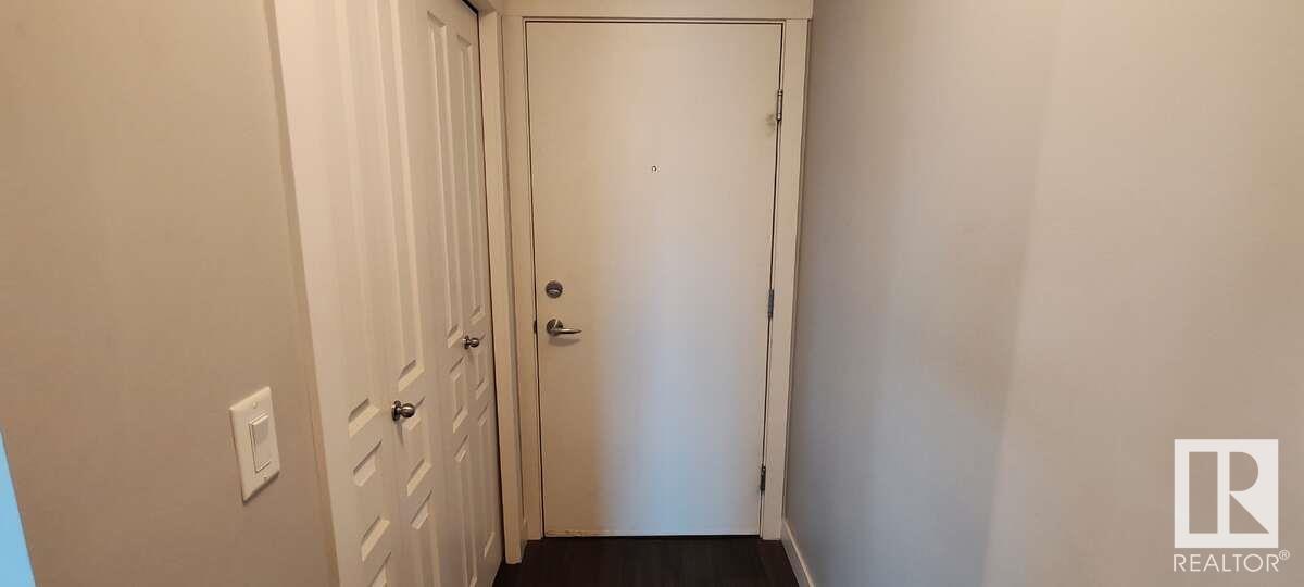#302 3670 139 AV NW