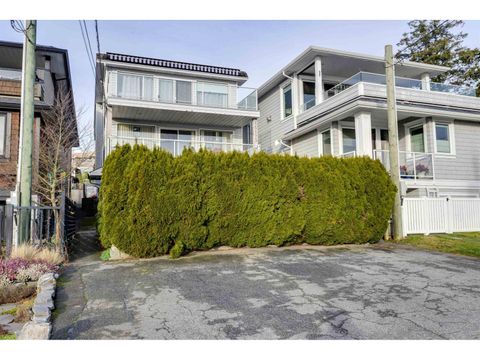 15173 ROYAL AVENUE White Rock BC V4B1M2