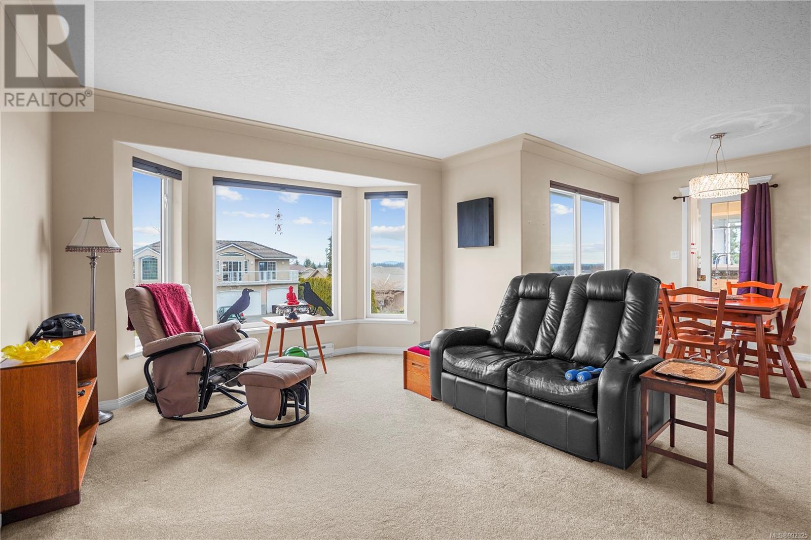 2541 Wilcox Terr