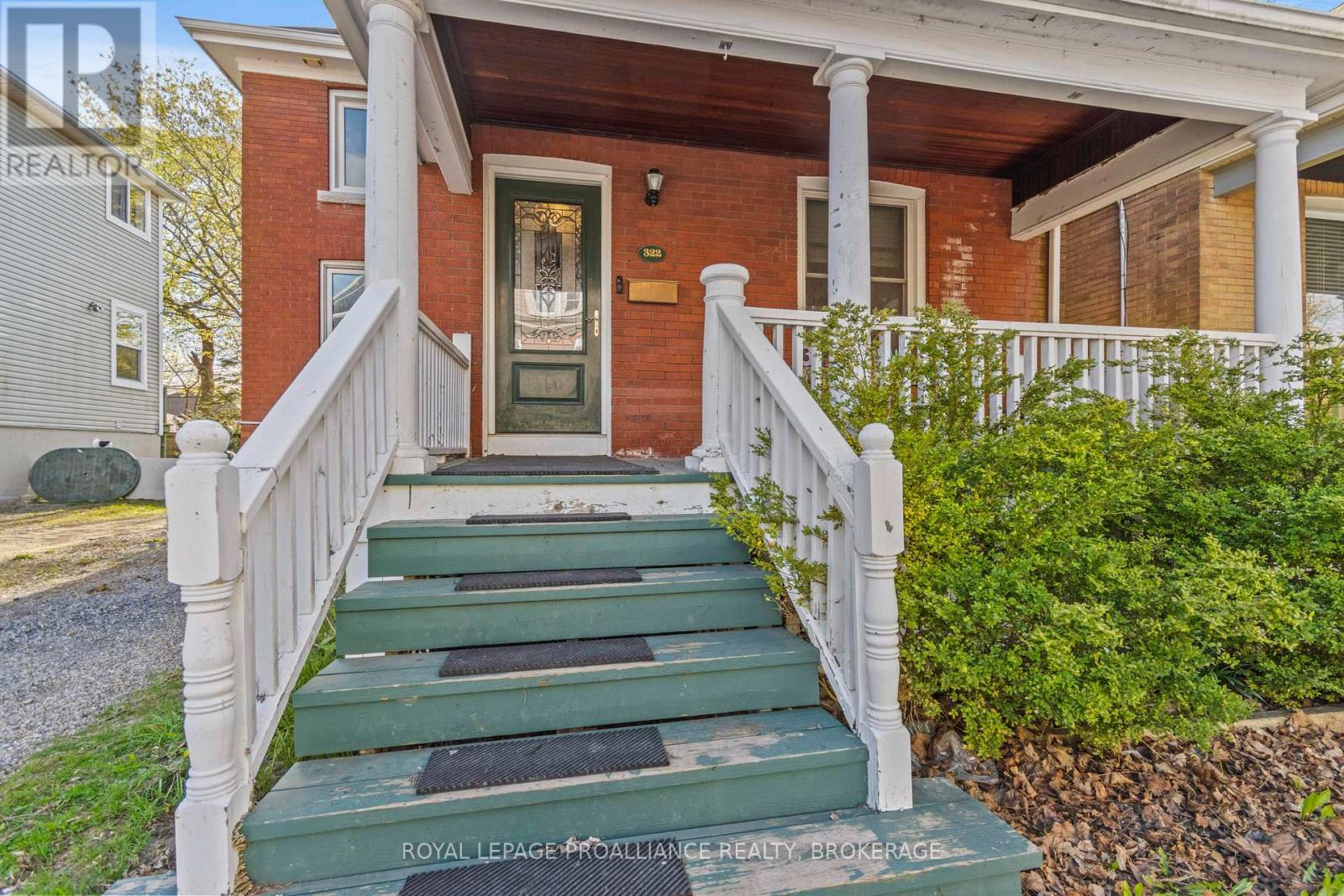 322 COLLINGWOOD STREET