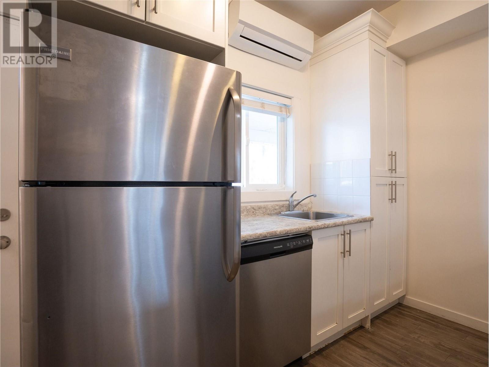601 Ellis Street Unit# 104