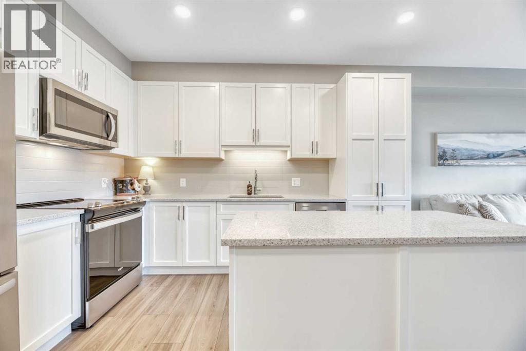 415, 55 Wolf Hollow Crescent SE