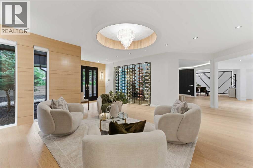 79 Bel-Aire Place SW