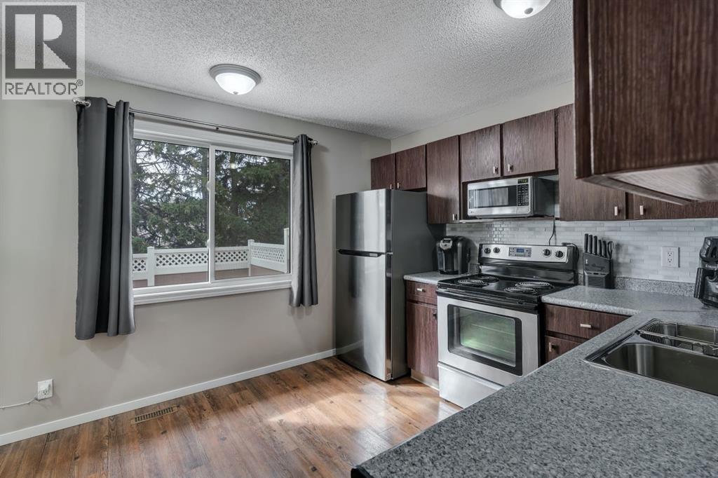 174 Woodmont Terrace SW