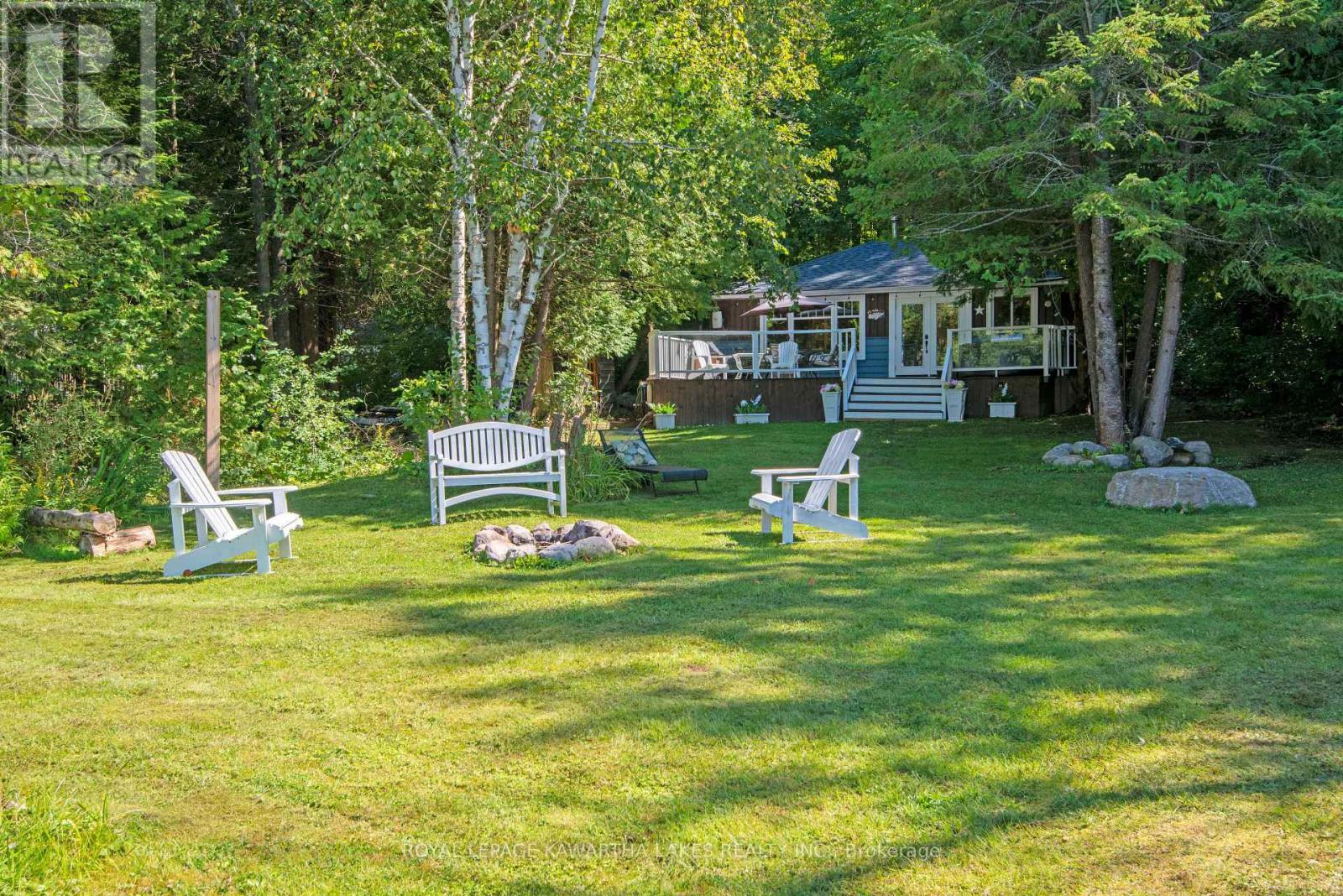 34 DEWEYS ISLAND