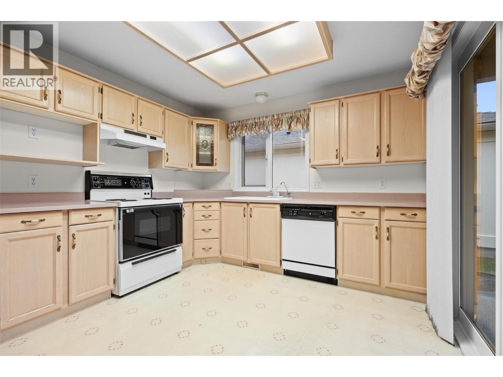 595 Yates Road Unit# 99