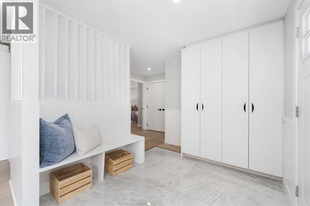 328 Cantrell Place SW