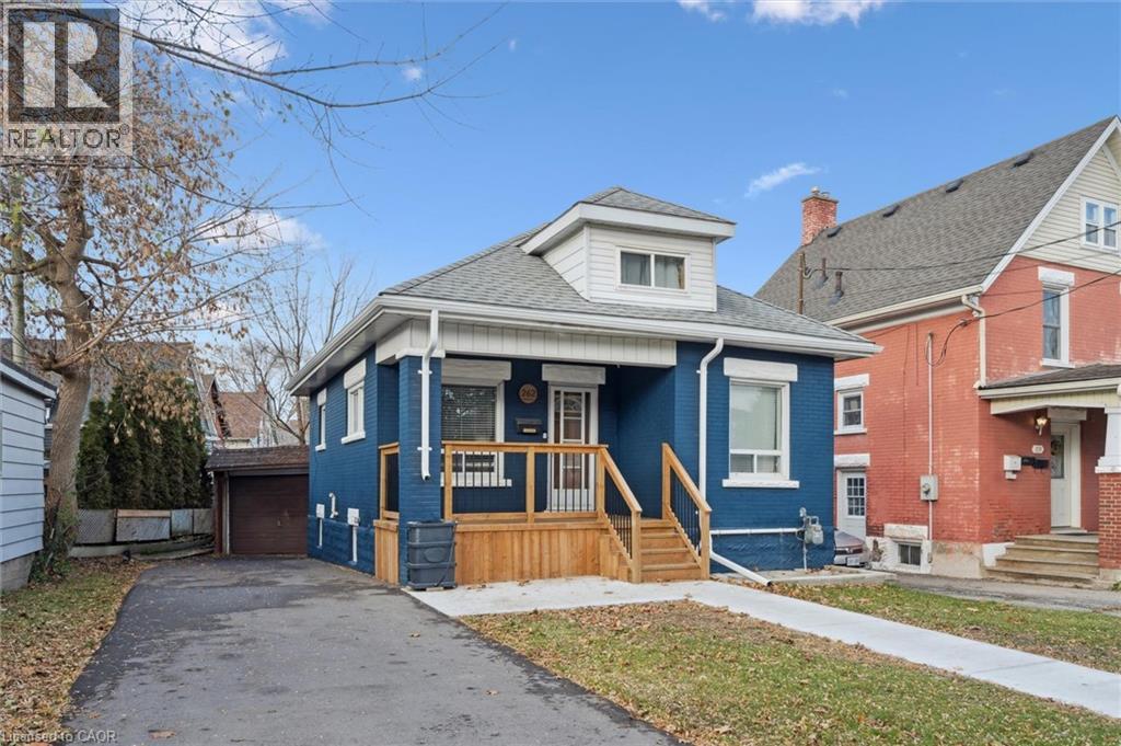 262 MADISON Avenue S