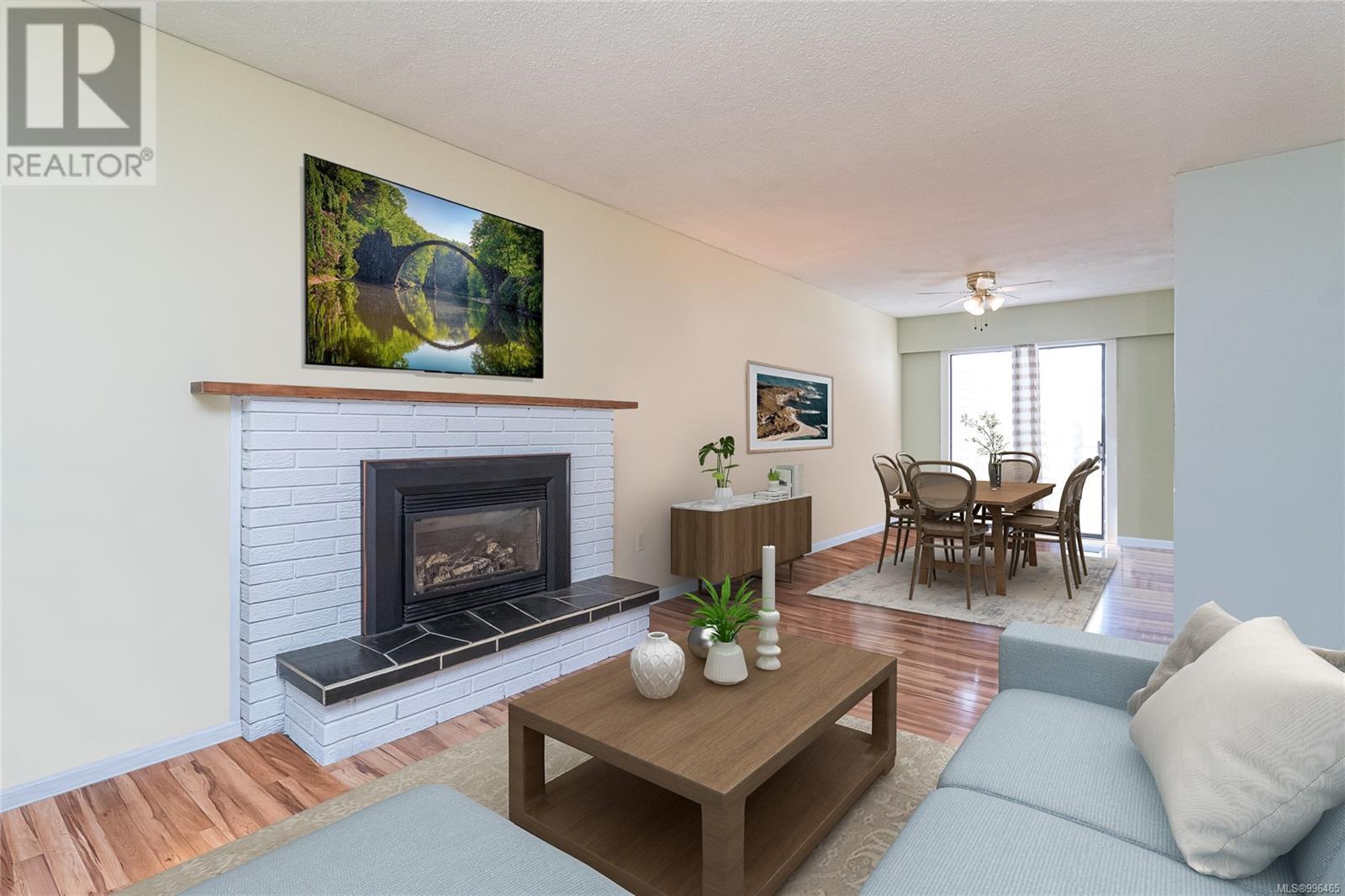 2343 Orchard Ave