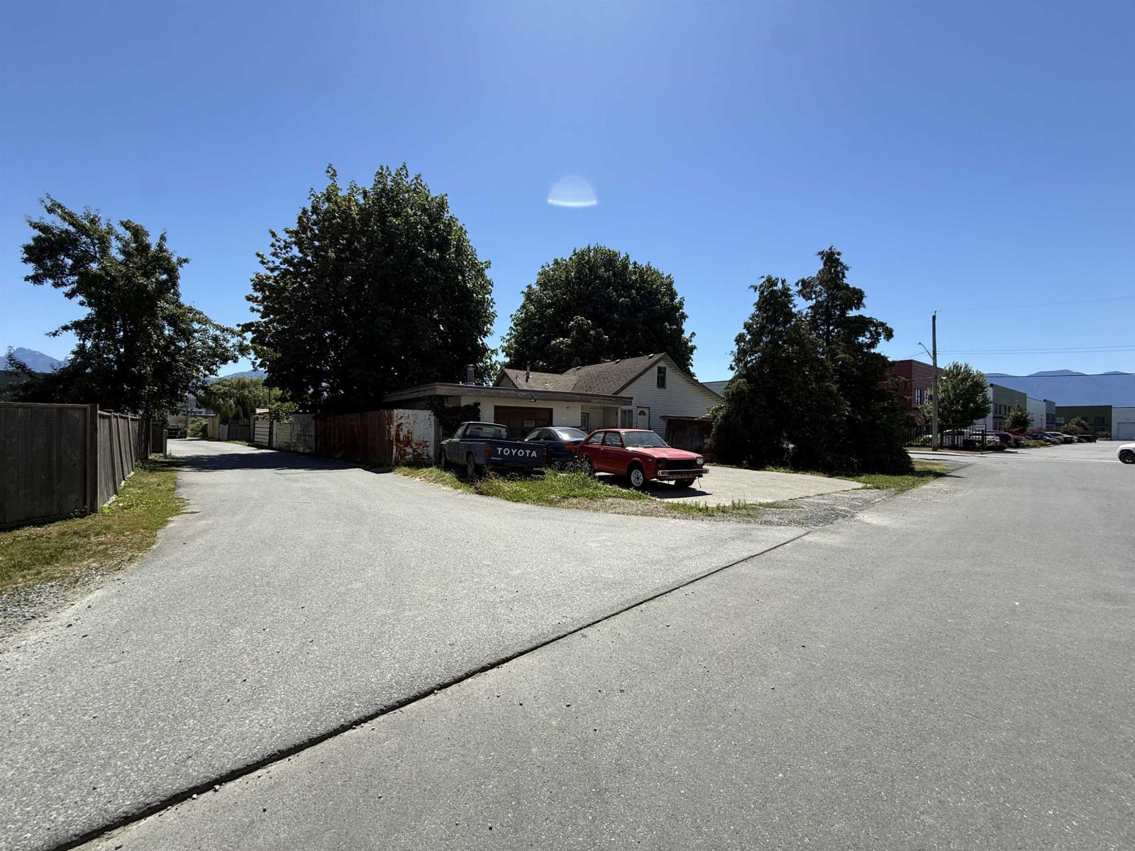 45871 ROWAT AVENUE|Chilliwack Proper South