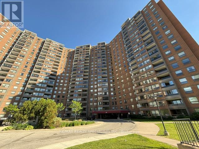 Photo 1 of 49 — 1706 - 625 THE WEST MALL Unit 1706, Toronto (Eringate-Centennial-West Deane), ON M9C4W9