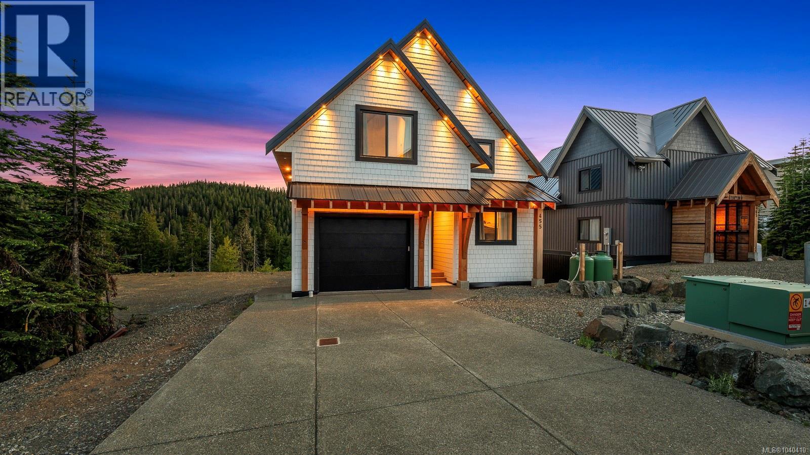455 ARROWSMITH Ridge