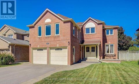 197 MCCAFFREY ROAD Newmarket (Glenway Estates) ON L3X1K1