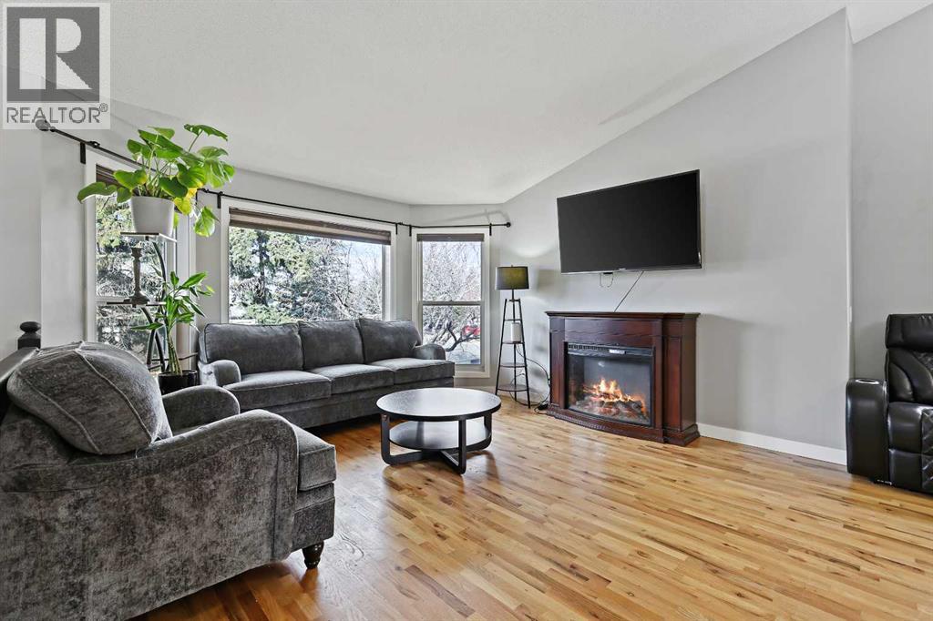 57 Shannon Circle SW