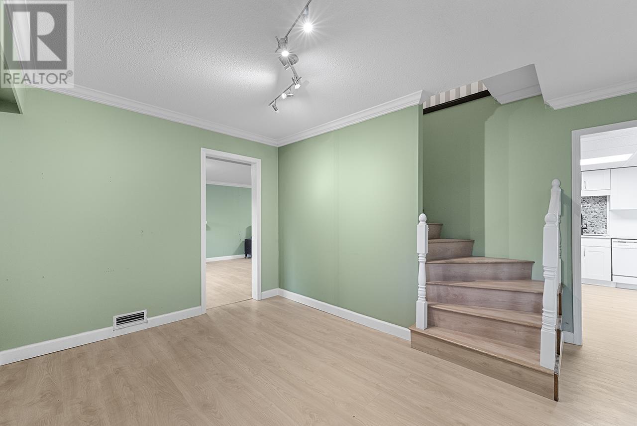 9248 GENERAL CURRIE ROAD