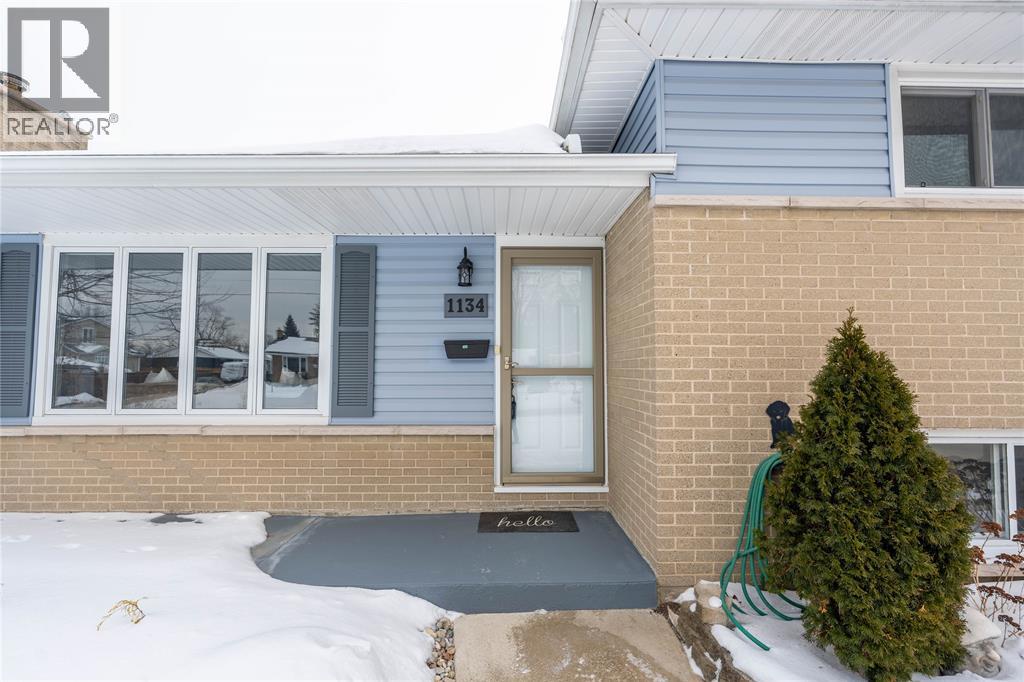 1134 O'RAE AVENUE