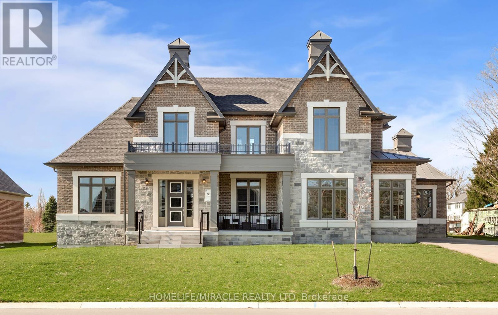 61 BONNIE BRAE COURT